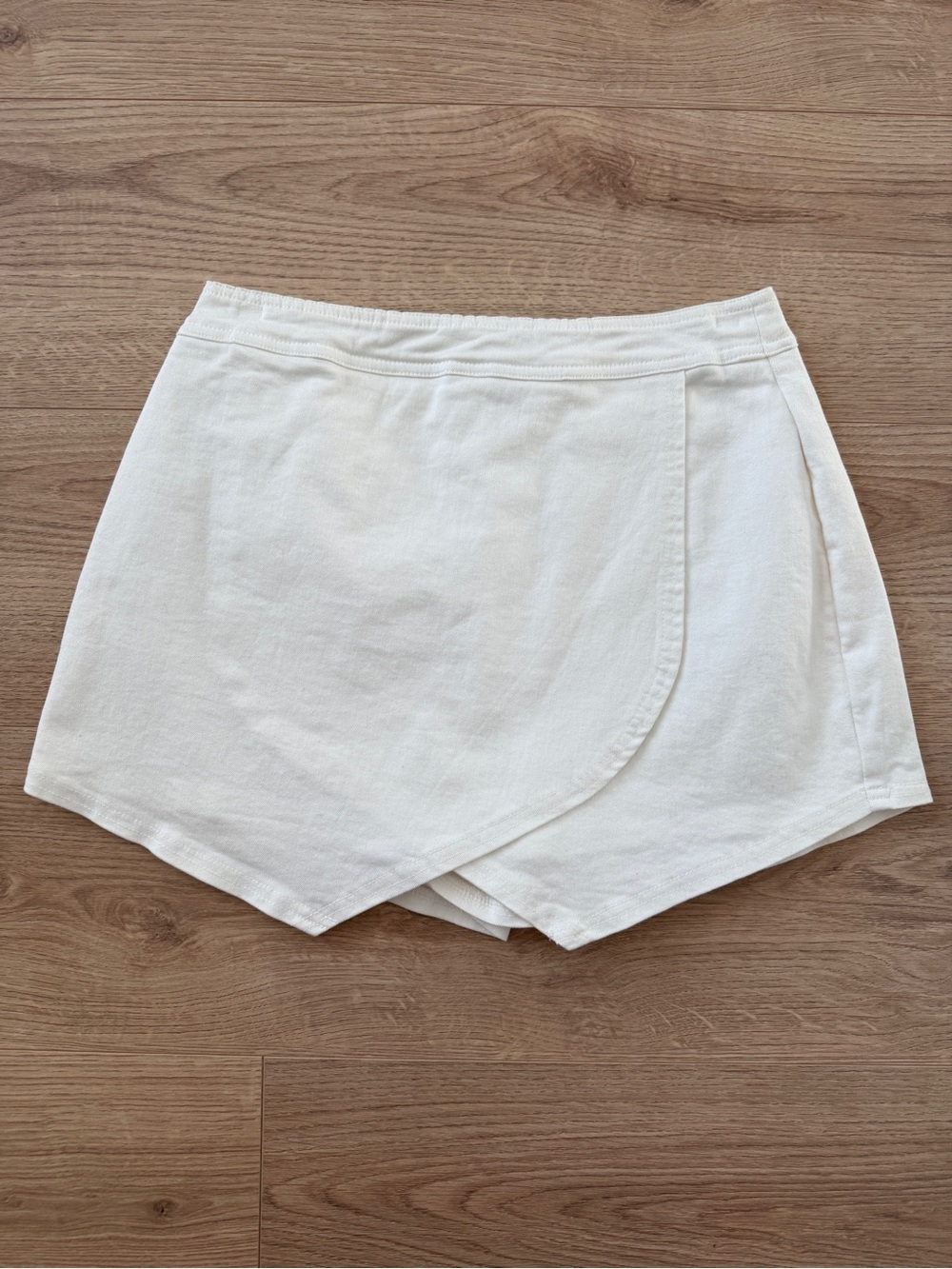 B.Original Boutique Envelope Skort